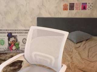 nicole-alllen's live room