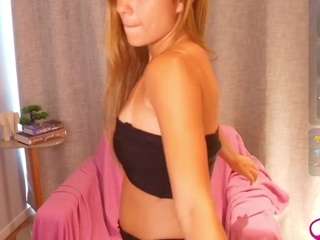 Saphira-flame's cam show statistics and live stream