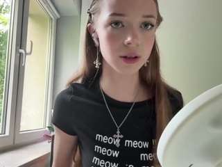 Shanekayerbich's cam show statistics and live stream