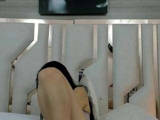 tifanychill's live room