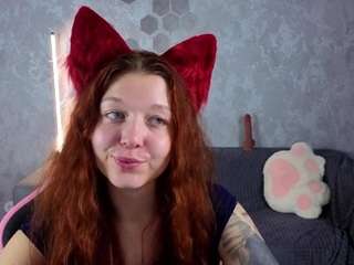 lisaaxfox