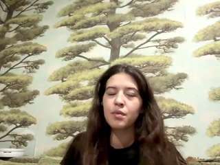 YanGotham live webcam show