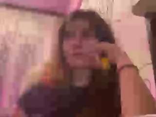 DanelleWaugh live webcam show