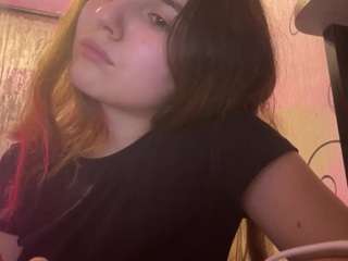 DanelleWaugh live webcam show