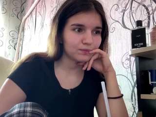 DanelleWaugh live webcam show