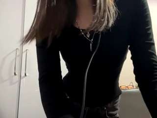 Lola live webcam show