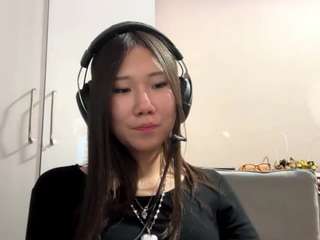 Lola live webcam show