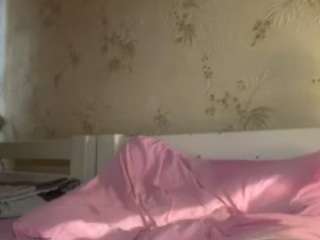 HotBestia live webcam show