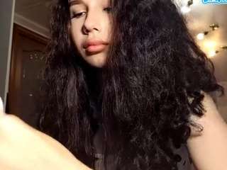 Molly live webcam show