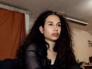 Molly live webcam show