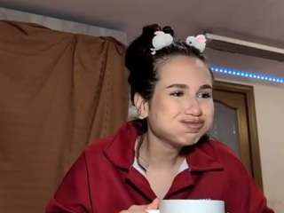 Molly live webcam show