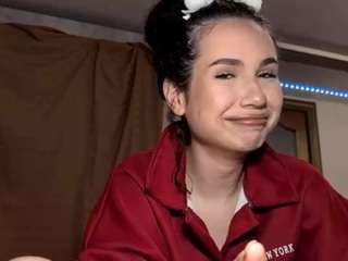 jessicademars's live room