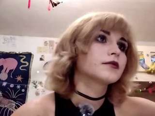lakitastowbridge live on CamSoda