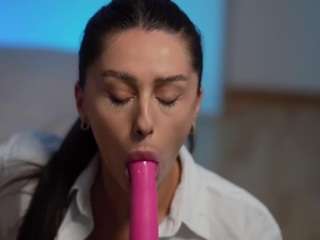 Velvetsociety1's cam show statistics and live stream