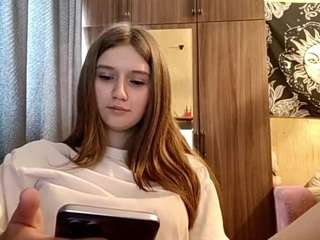 Karriruffcorn's cam show statistics and live stream
