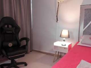 anniebell25