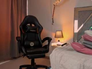 anniebell25