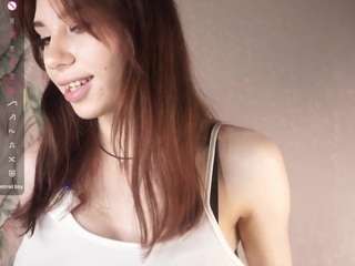 ClementinaEatough live cam preview