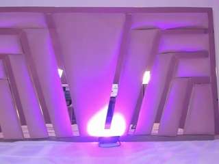 emily-jhons's live room