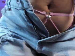 Emily-Jhons