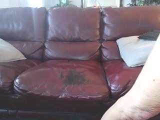 Hotblondemilf1962