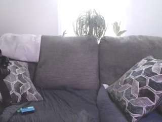 hotblondemilf1962's live room