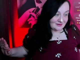 queenofhaze Live Webcam on CamSoda