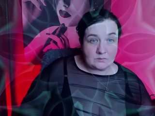 QueenOfHaze live cam preview