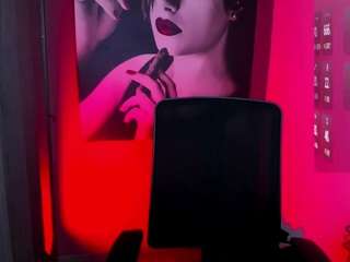 QueenOfHaze live cam preview