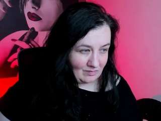 QueenOfHaze live cam preview