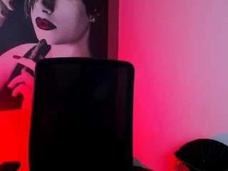 QueenOfHaze live cam preview