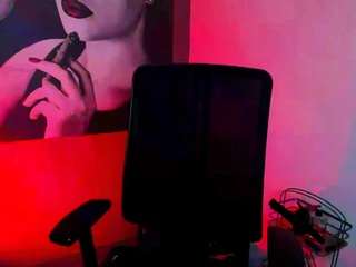 QueenOfHaze live cam preview