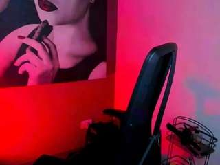 QueenOfHaze live cam preview