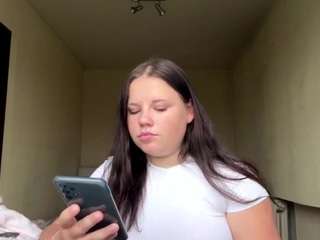 roxyfragmin's live room
