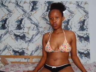 Angelstark69's cam show statistics and live stream