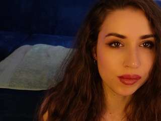 christynne