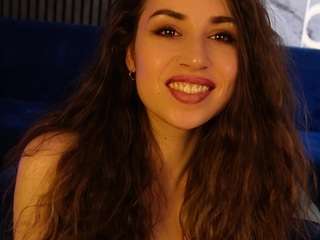 christynne