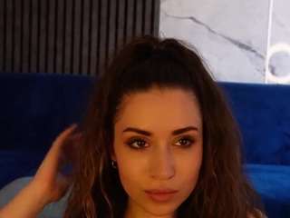 christynne