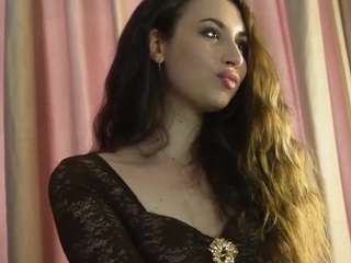 christynne