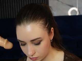 christynne