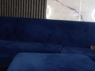 Christynne live cam preview
