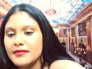 le modèle indianblaze20 est en webcam porno dans un show sur le site camsoda, il possède les tags suivants: big tits,black hair,brown eyes,curvy,fingering,no drinking,sexting,smoking,spanking,striptease,teen 18,tittyfuck,young adult