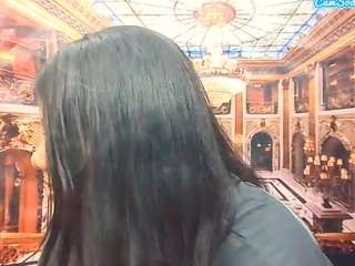 le modèle indianblaze20 est en webcam porno dans un show sur le site camsoda, il possède les tags suivants: big tits,black hair,brown eyes,curvy,fingering,no drinking,sexting,smoking,spanking,striptease,teen 18,tittyfuck,young adult