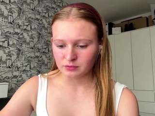 Stacy live cam preview