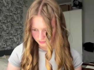 Stacy live cam preview