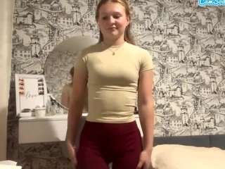 Stacy live cam preview