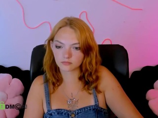 melody-sky Live Webcam on CamSoda