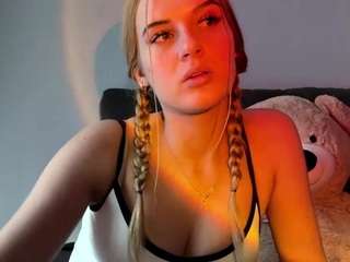 narcisagiddins Live Webcam on CamSoda
