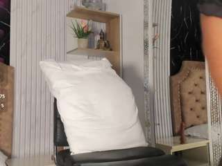Caitlyn Star live cam preview