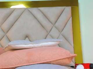 karlarossee live cam preview